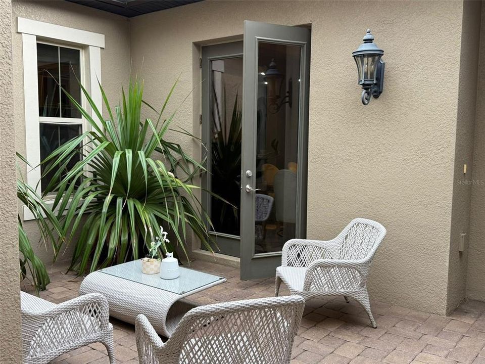 En Renta: $4,500 (4 camas, 3 baños, 2954 Pies cuadrados)