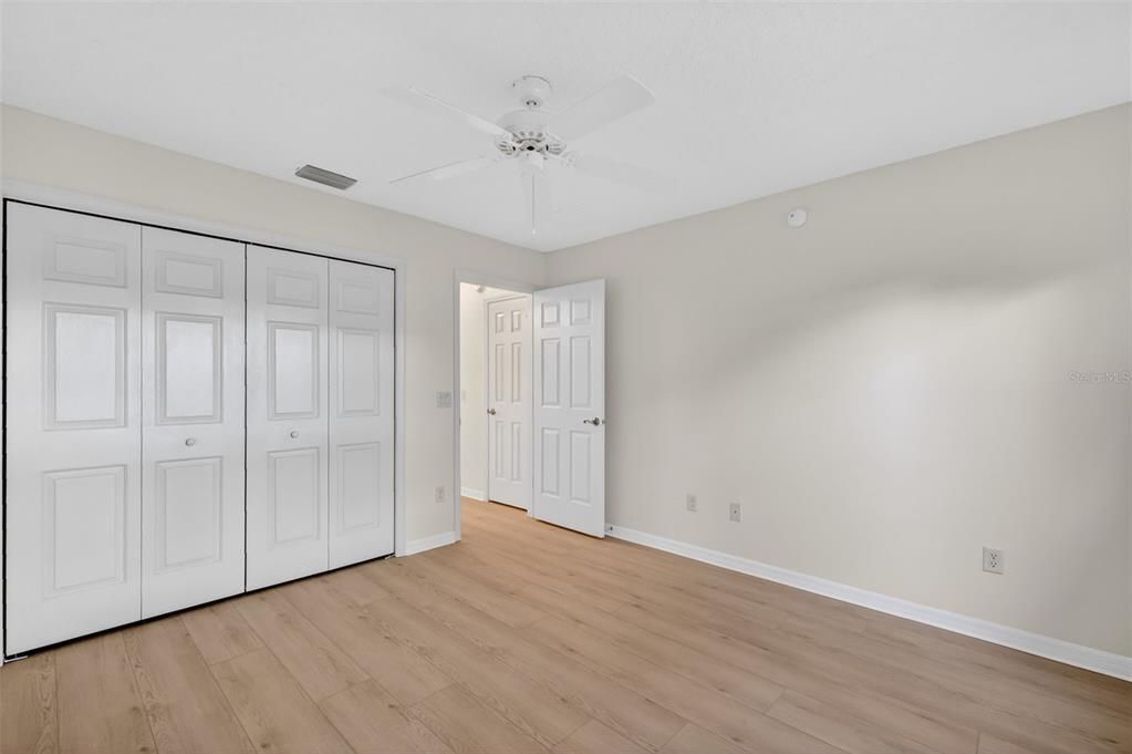 На продажу: $370,000 (3 спален, 2 ванн, 1731 Квадратных фут)