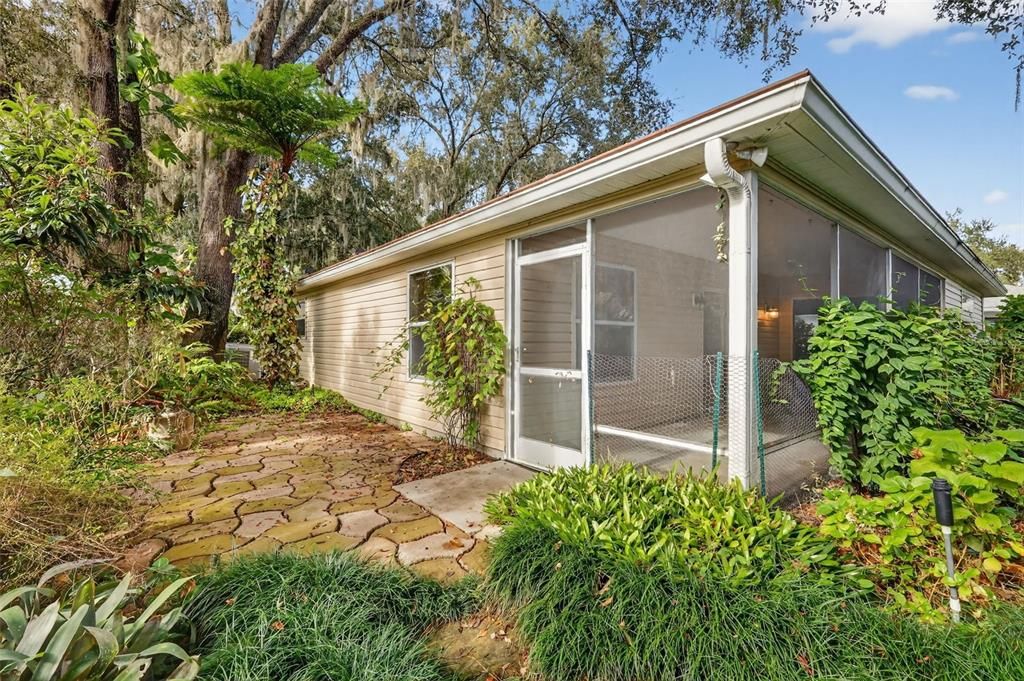 На продажу: $370,000 (3 спален, 2 ванн, 1731 Квадратных фут)