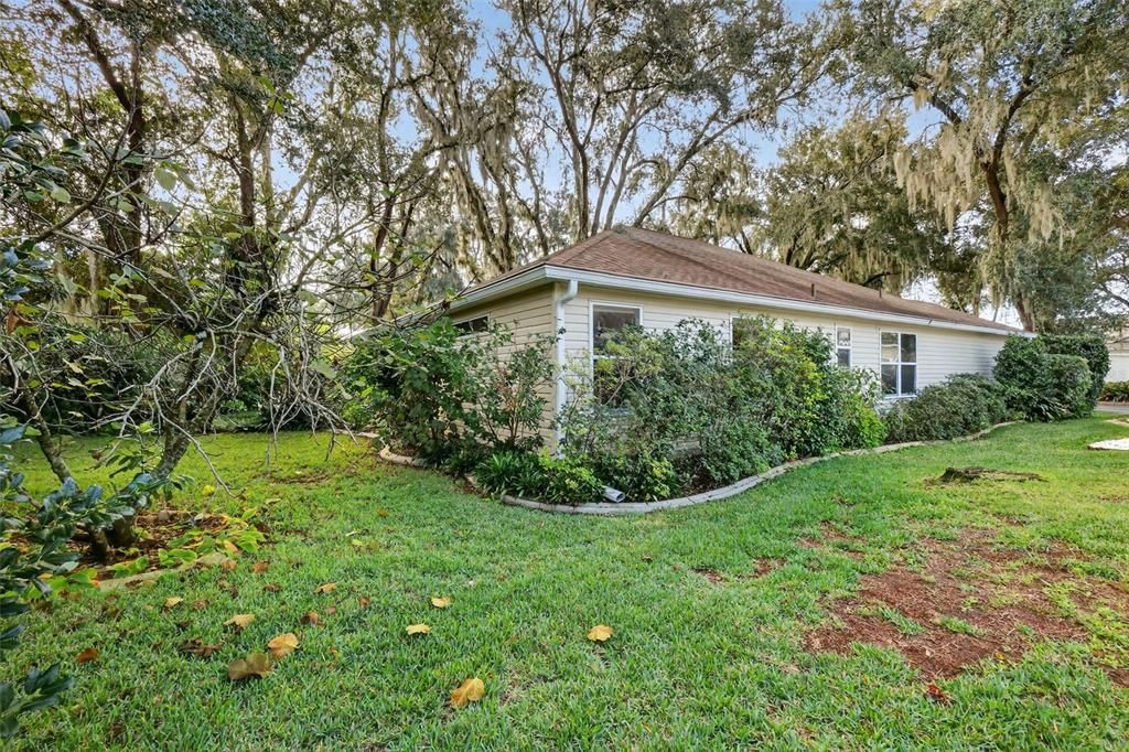 На продажу: $370,000 (3 спален, 2 ванн, 1731 Квадратных фут)