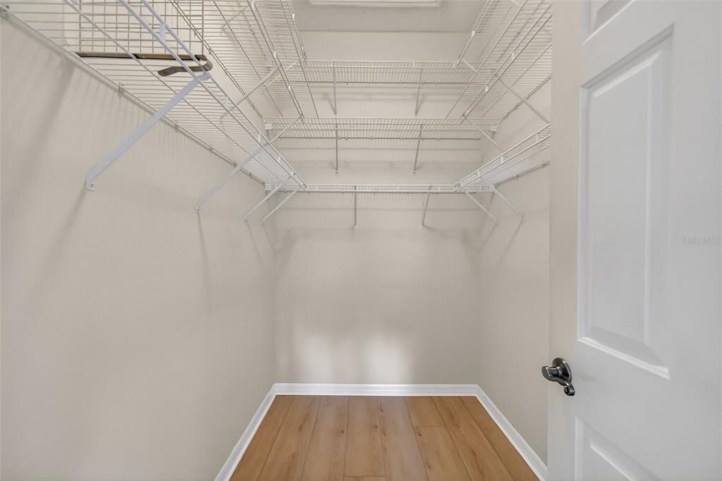 На продажу: $370,000 (3 спален, 2 ванн, 1731 Квадратных фут)