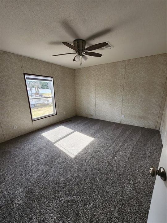 For Sale: $289,000 (4 beds, 2 baths, 2128 Square Feet)