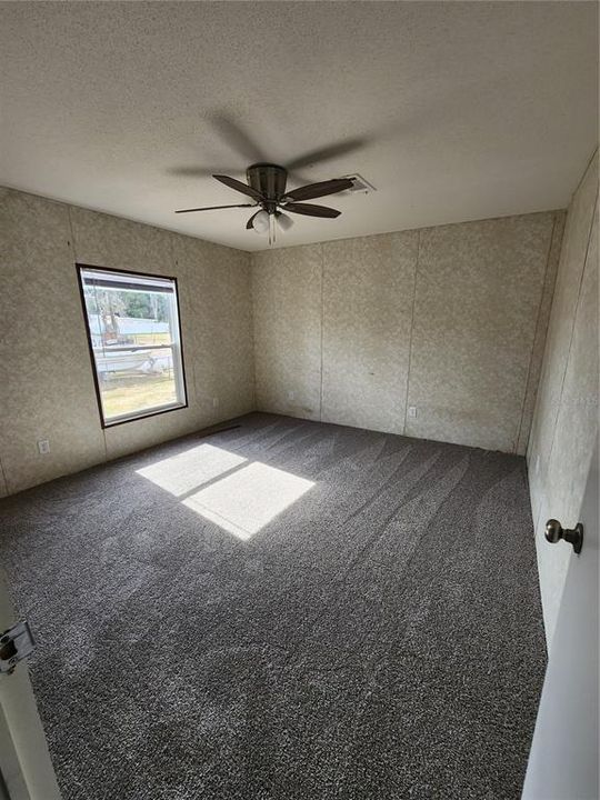 For Sale: $289,000 (4 beds, 2 baths, 2128 Square Feet)