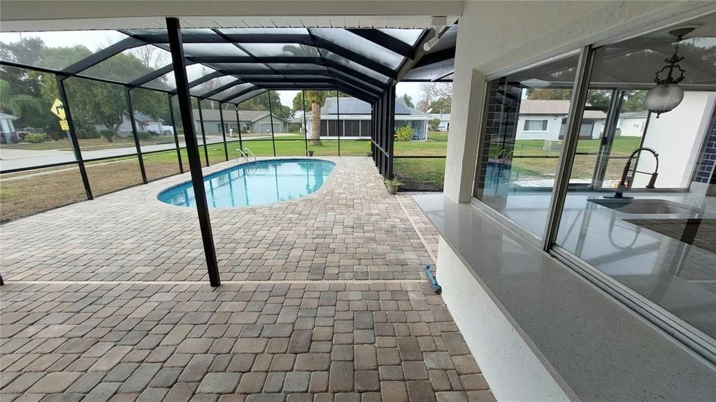 For Sale: $349,900 (3 beds, 2 baths, 1771 Square Feet)