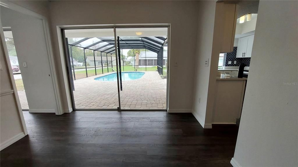 For Sale: $349,900 (3 beds, 2 baths, 1771 Square Feet)