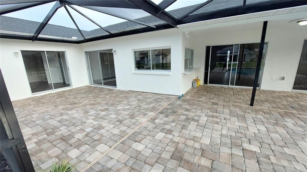 For Sale: $349,900 (3 beds, 2 baths, 1771 Square Feet)