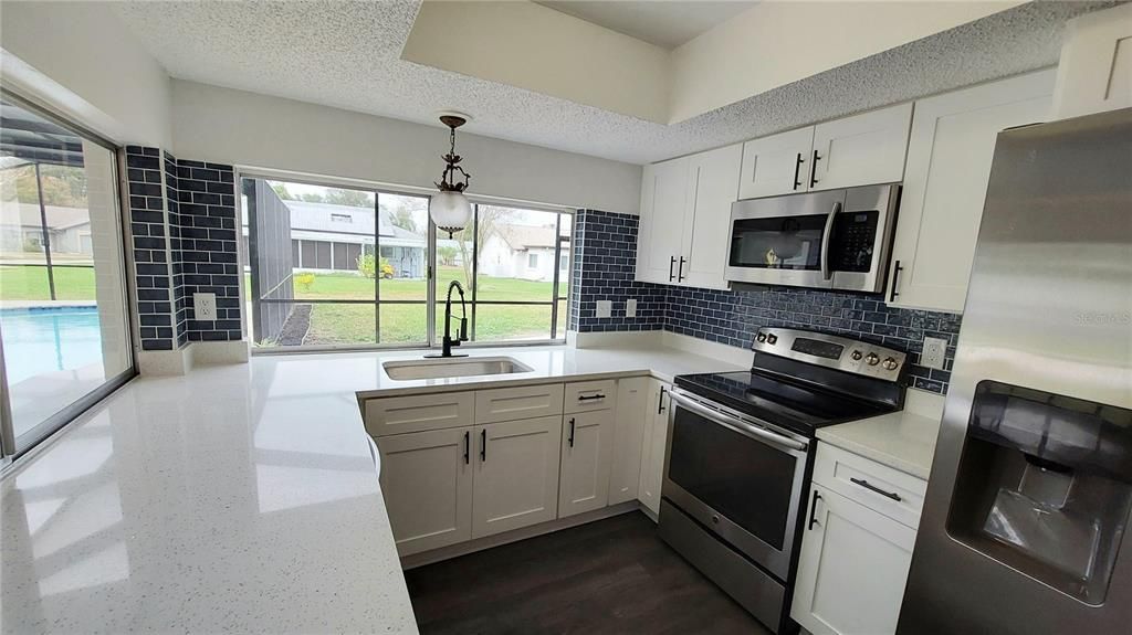 For Sale: $349,900 (3 beds, 2 baths, 1771 Square Feet)