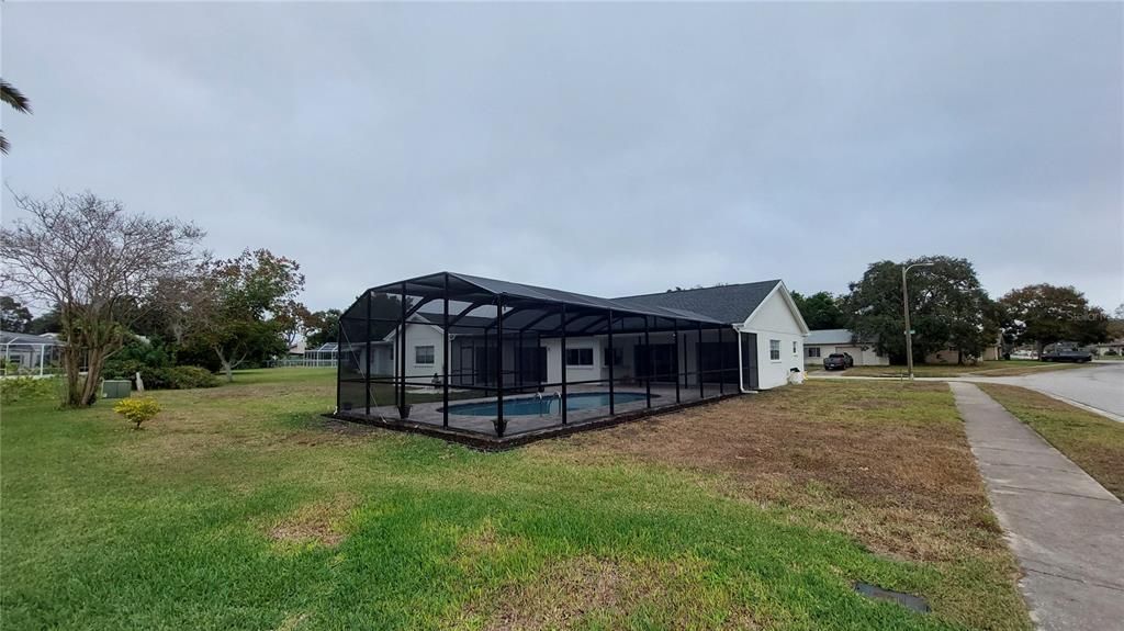 For Sale: $349,900 (3 beds, 2 baths, 1771 Square Feet)