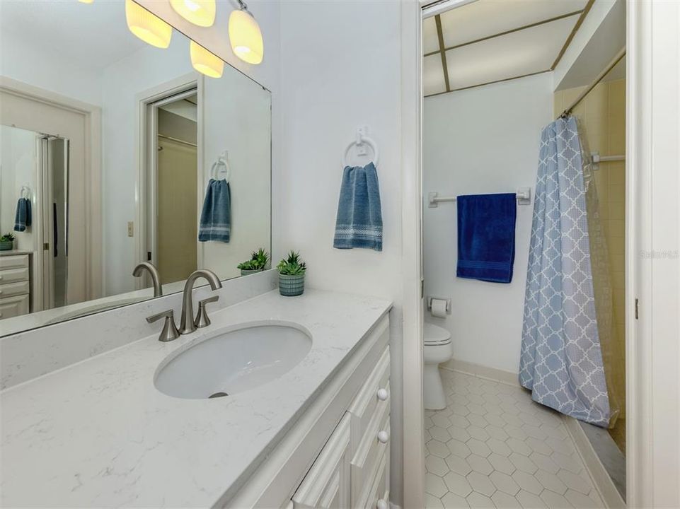 For Sale: $425,000 (3 beds, 2 baths, 1523 Square Feet)