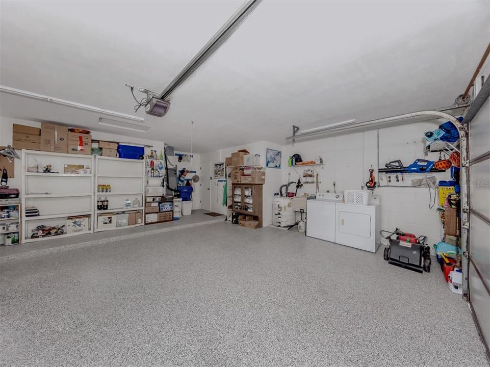 For Sale: $425,000 (3 beds, 2 baths, 1523 Square Feet)