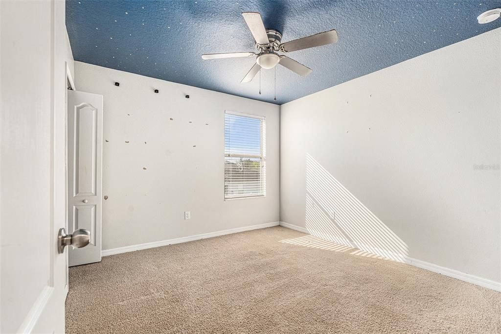 For Sale: $360,000 (4 beds, 3 baths, 2546 Square Feet)