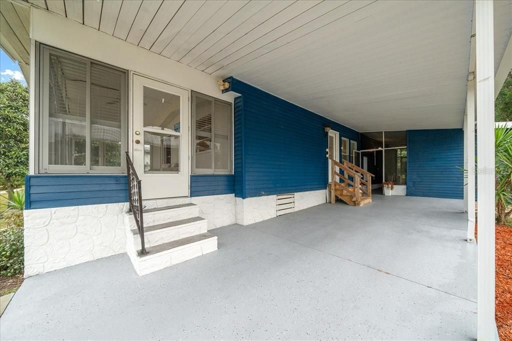 For Sale: $177,900 (2 beds, 2 baths, 1392 Square Feet)