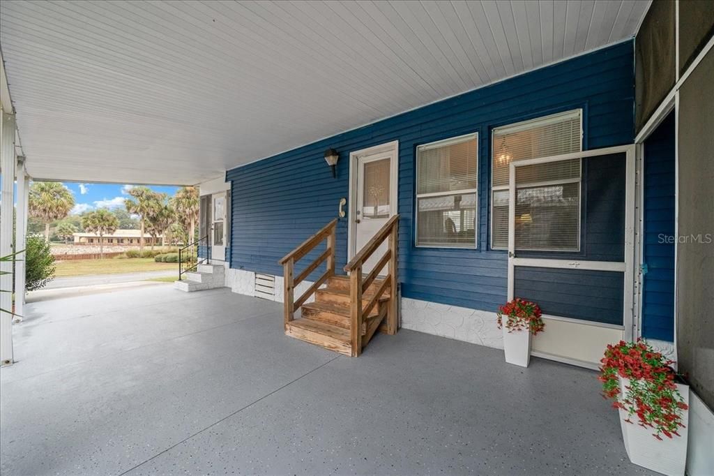 For Sale: $177,900 (2 beds, 2 baths, 1392 Square Feet)