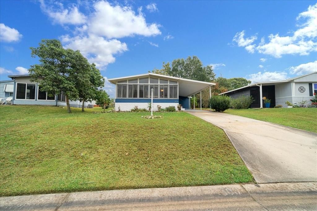 For Sale: $177,900 (2 beds, 2 baths, 1392 Square Feet)