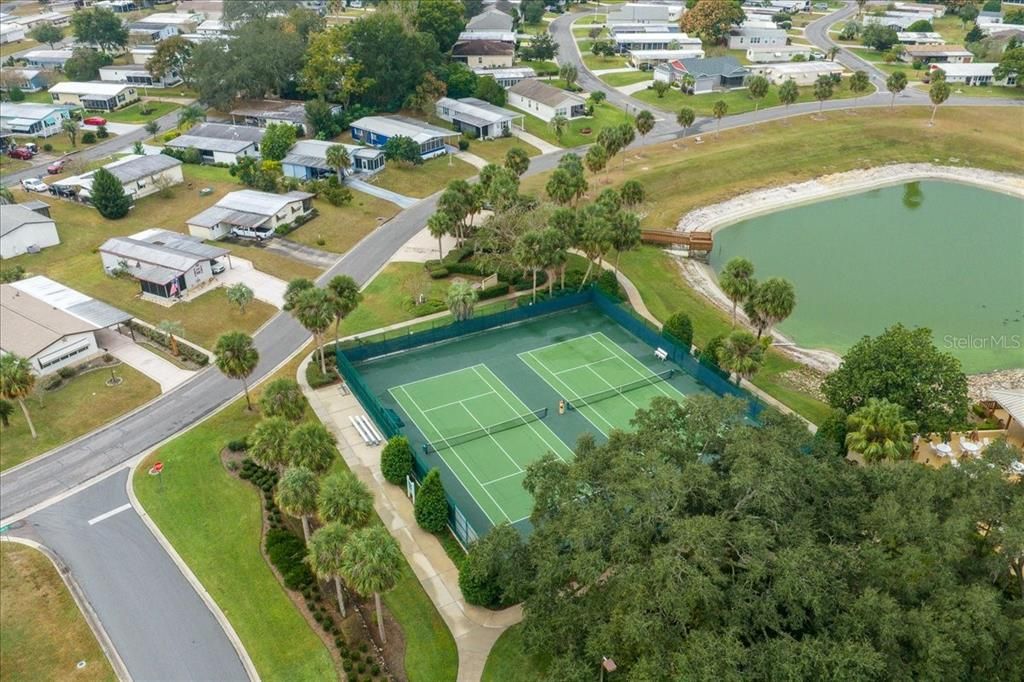 For Sale: $177,900 (2 beds, 2 baths, 1392 Square Feet)