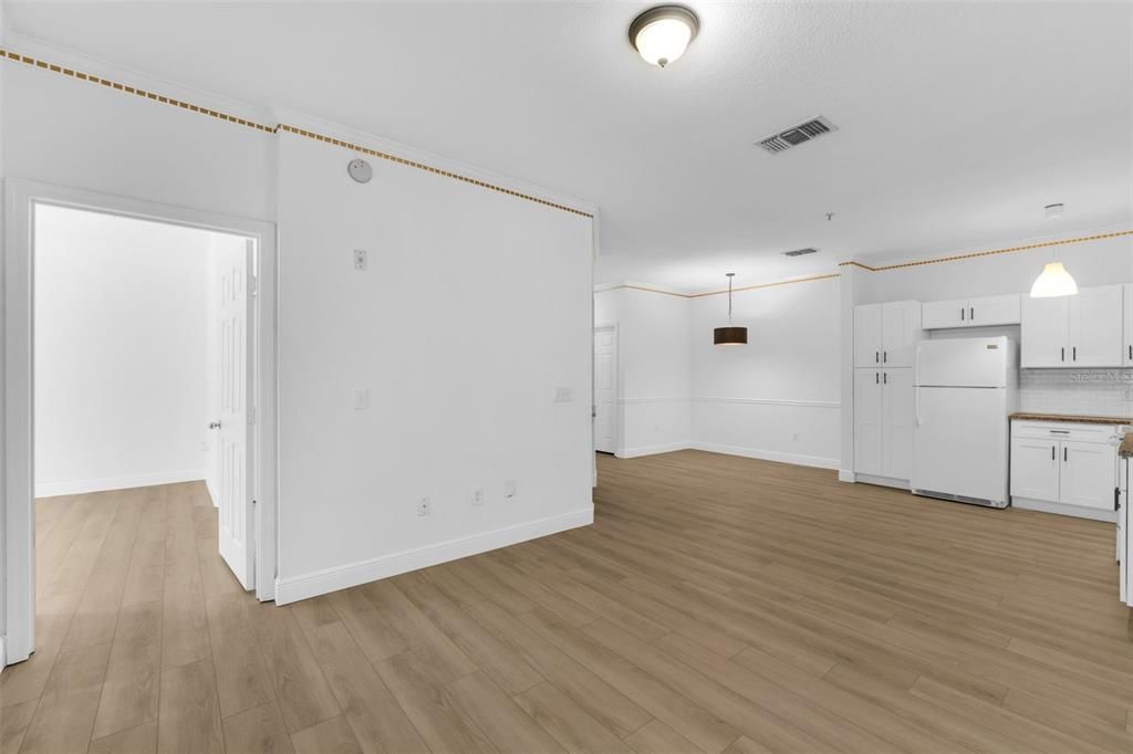 На продажу: $175,000 (1 спален, 1 ванн, 782 Квадратных фут)