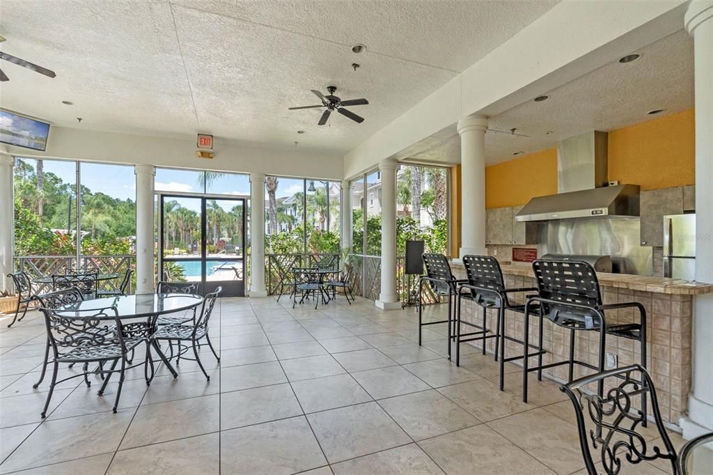 На продажу: $175,000 (1 спален, 1 ванн, 782 Квадратных фут)