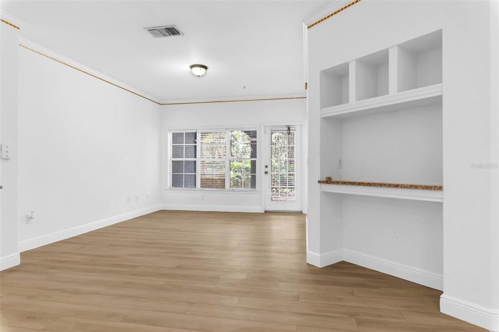 На продажу: $175,000 (1 спален, 1 ванн, 782 Квадратных фут)