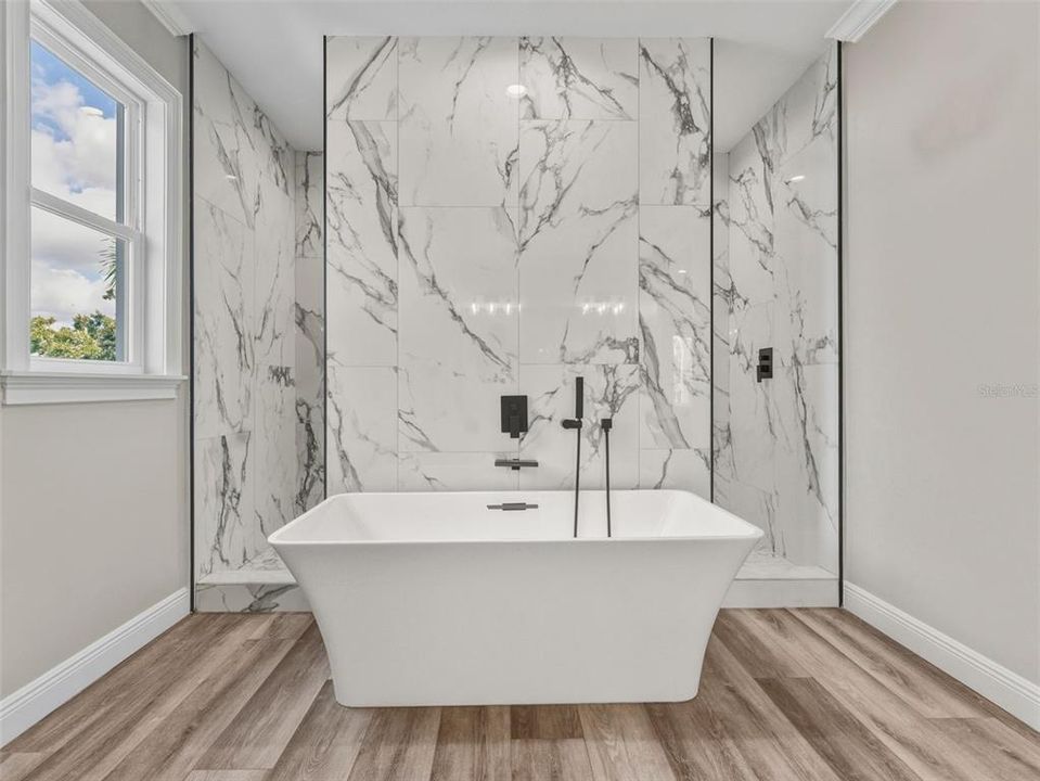 For Sale: $2,900,000 (5 beds, 3 baths, 3354 Square Feet)