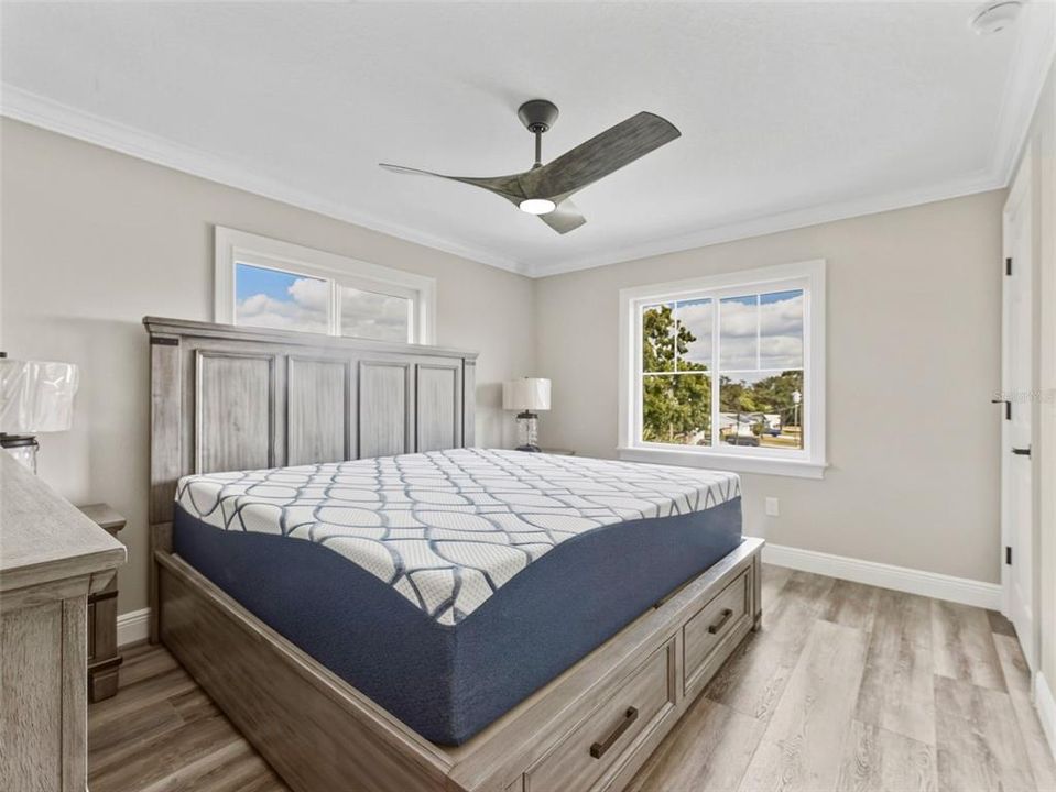 For Sale: $2,900,000 (5 beds, 3 baths, 3354 Square Feet)