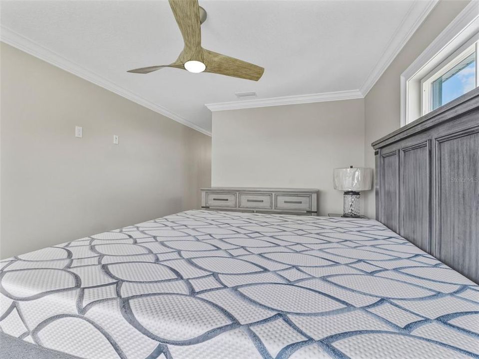 For Sale: $2,900,000 (5 beds, 3 baths, 3354 Square Feet)