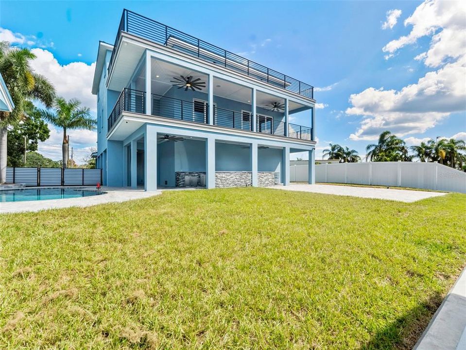 For Sale: $2,900,000 (5 beds, 3 baths, 3354 Square Feet)