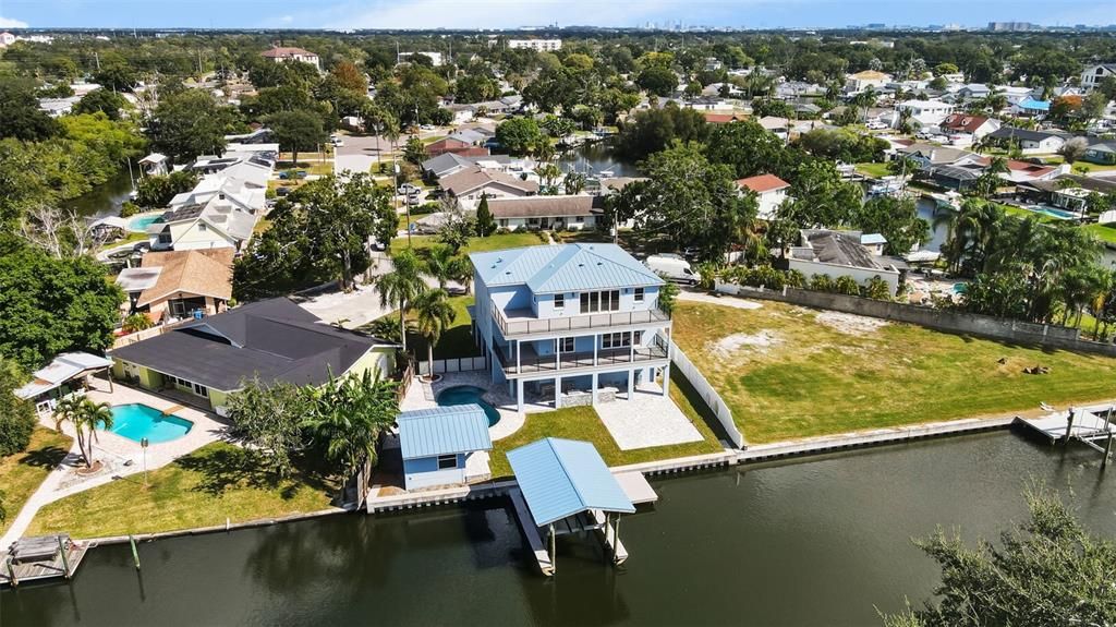 For Sale: $2,900,000 (5 beds, 3 baths, 3354 Square Feet)