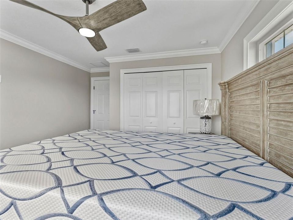 For Sale: $2,900,000 (5 beds, 3 baths, 3354 Square Feet)