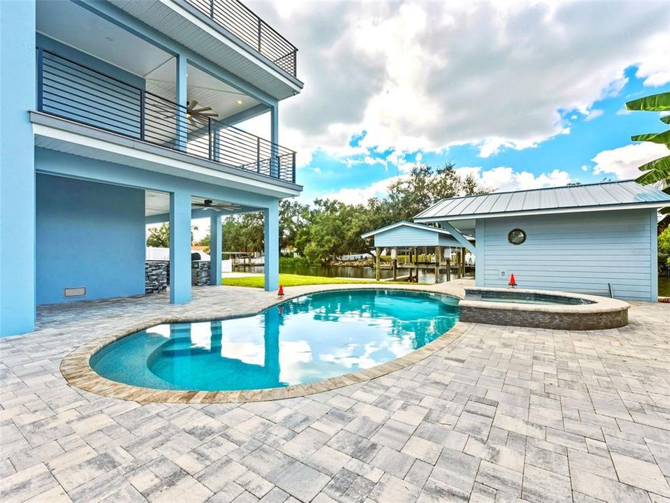 For Sale: $2,900,000 (5 beds, 3 baths, 3354 Square Feet)