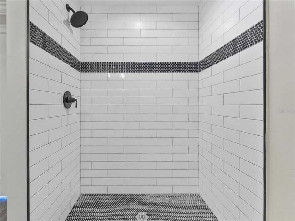 For Sale: $2,900,000 (5 beds, 3 baths, 3354 Square Feet)