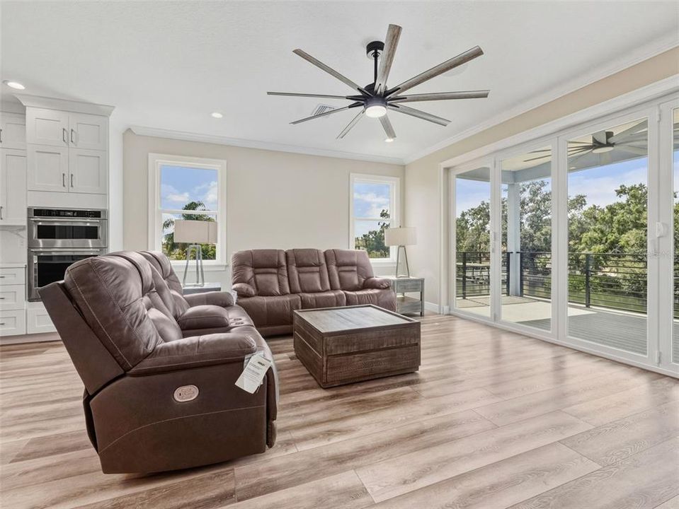 For Sale: $2,900,000 (5 beds, 3 baths, 3354 Square Feet)