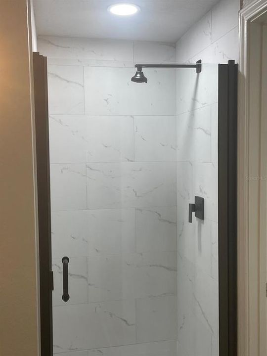 待售: $169,900 (1 贝兹, 1 浴室, 621 平方英尺)