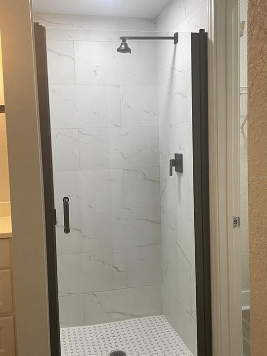 待售: $169,900 (1 贝兹, 1 浴室, 621 平方英尺)