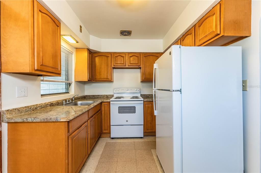 В аренду: $1,500 (2 спален, 1 ванн, 1104 Квадратных фут)