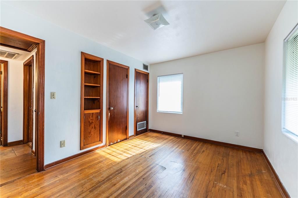 В аренду: $1,500 (2 спален, 1 ванн, 1104 Квадратных фут)