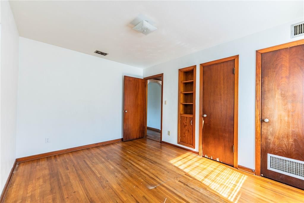 В аренду: $1,500 (2 спален, 1 ванн, 1104 Квадратных фут)