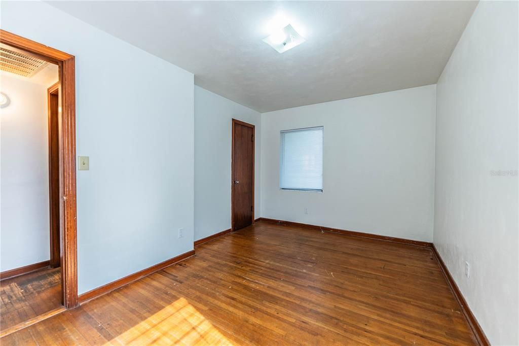 В аренду: $1,500 (2 спален, 1 ванн, 1104 Квадратных фут)