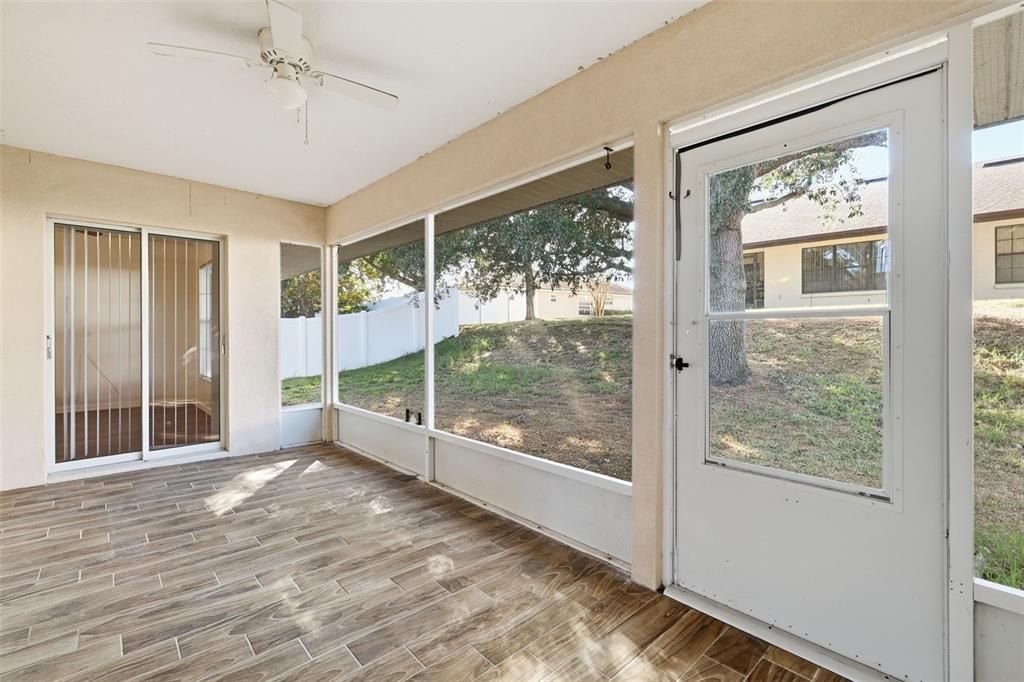 En Venta: $315,000 (3 camas, 2 baños, 1500 Pies cuadrados)