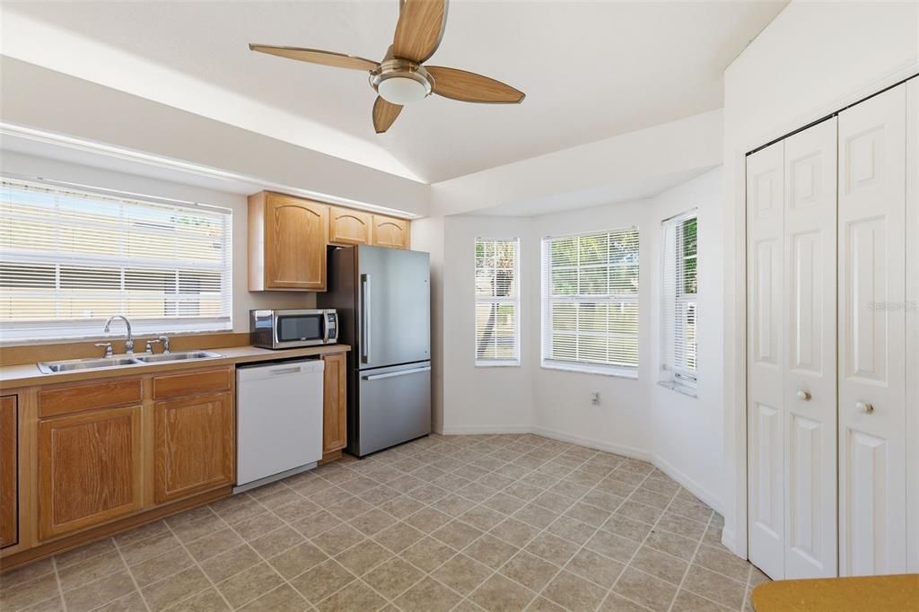 En Venta: $315,000 (3 camas, 2 baños, 1500 Pies cuadrados)