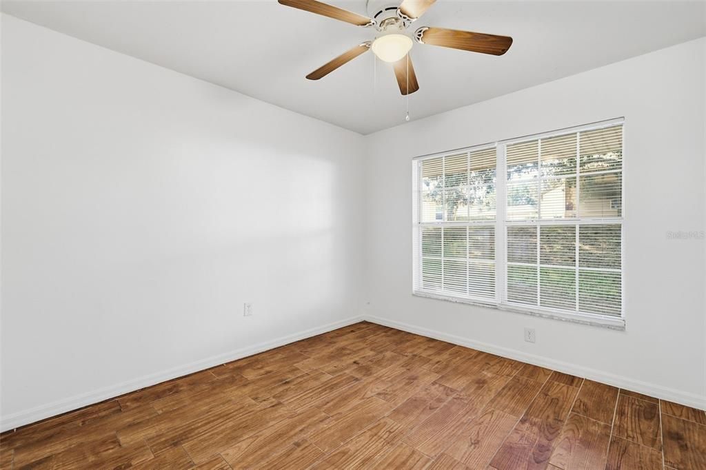 En Venta: $315,000 (3 camas, 2 baños, 1500 Pies cuadrados)