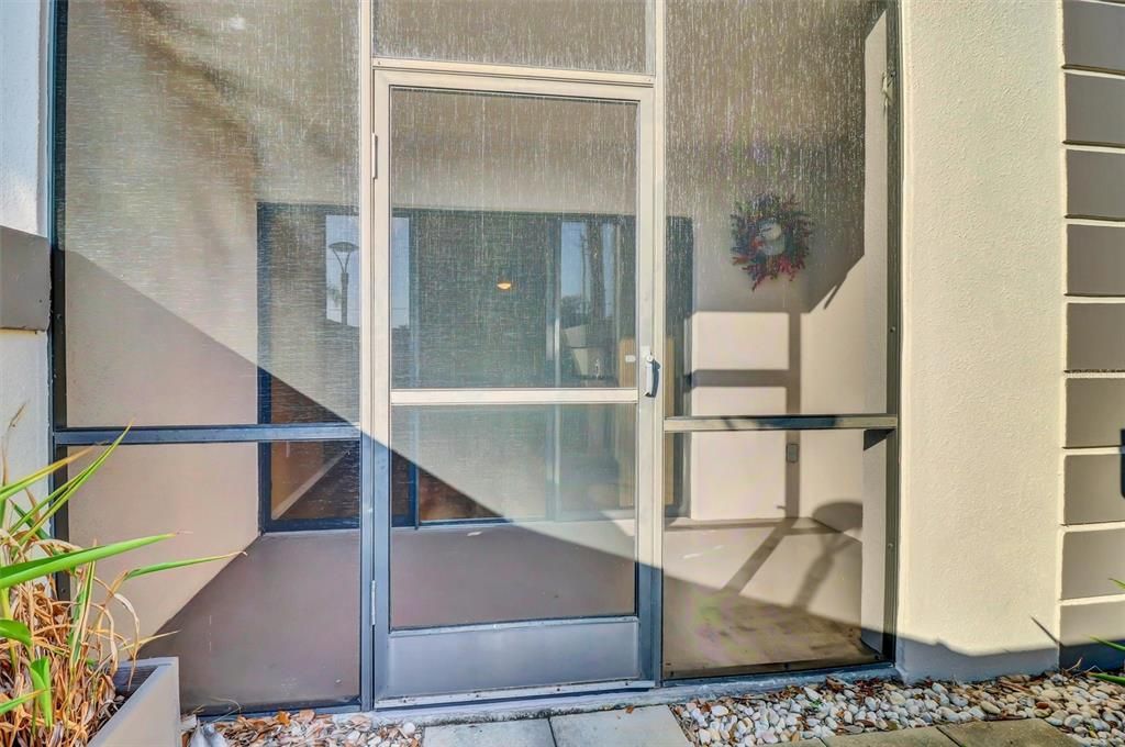 待售: $138,500 (2 贝兹, 2 浴室, 899 平方英尺)