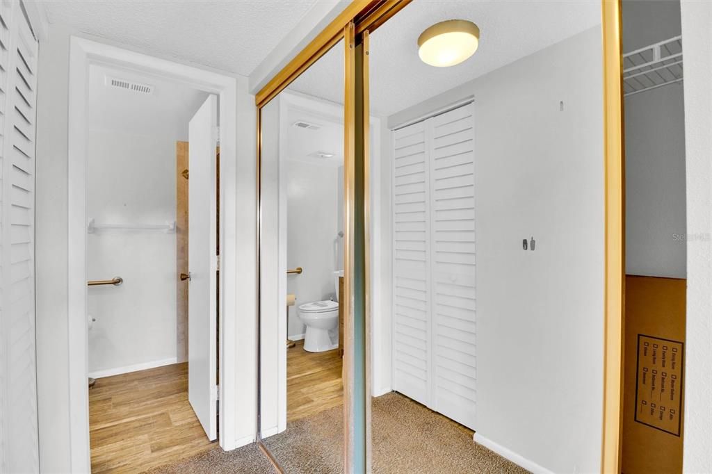 待售: $138,500 (2 贝兹, 2 浴室, 899 平方英尺)