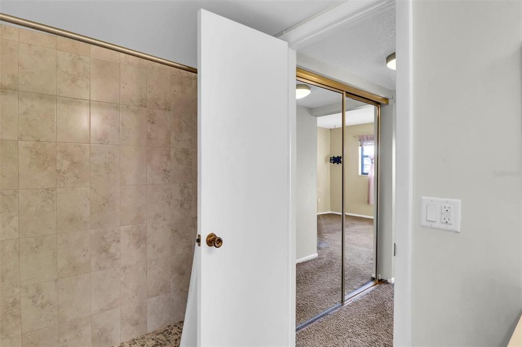 待售: $138,500 (2 贝兹, 2 浴室, 899 平方英尺)