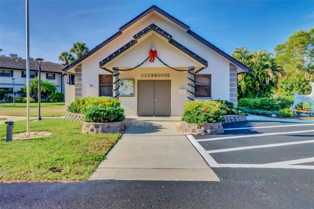 待售: $138,500 (2 贝兹, 2 浴室, 899 平方英尺)