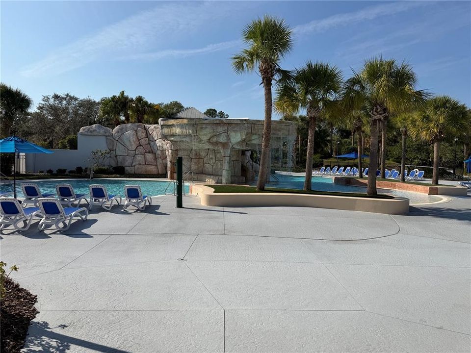 En Venta: $495,000 (4 camas, 2 baños, 2092 Pies cuadrados)