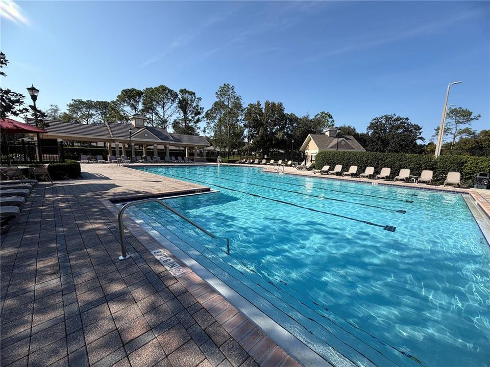 En Venta: $495,000 (4 camas, 2 baños, 2092 Pies cuadrados)