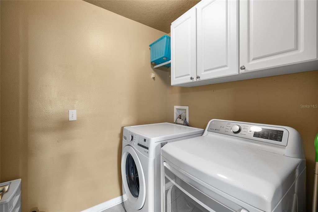 En Venta: $495,000 (4 camas, 2 baños, 2092 Pies cuadrados)