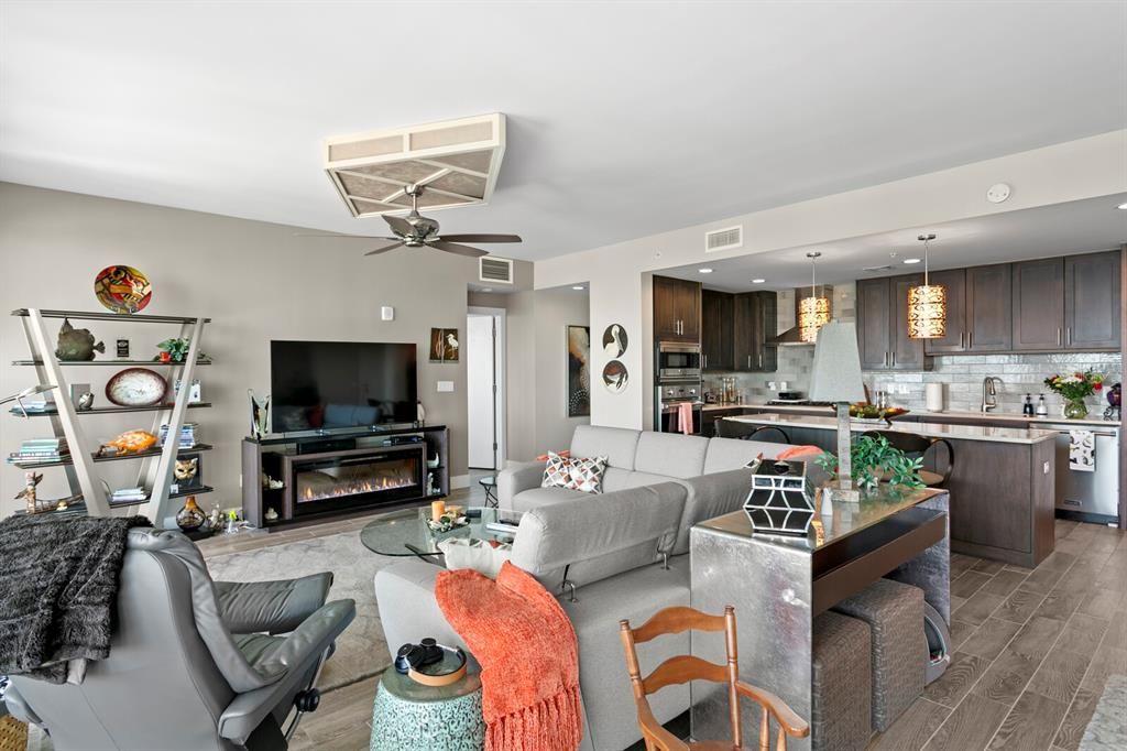 En Venta: $2,250,000 (3 camas, 3 baños, 2120 Pies cuadrados)