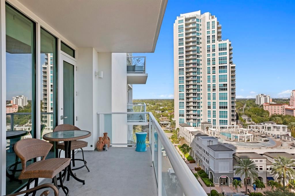 En Venta: $2,250,000 (3 camas, 3 baños, 2120 Pies cuadrados)