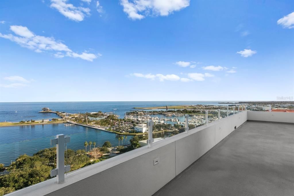 En Venta: $2,250,000 (3 camas, 3 baños, 2120 Pies cuadrados)